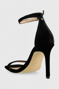 Γυναικεία Πέδιλα με τακούνι Σανδάλια Guess Devon2 μαύρο 9 Γυναικεία Πέδιλα με τακούνι Σανδάλια Guess Devon2 μαύρο -Guess Κατάστημα unnamed file 1163