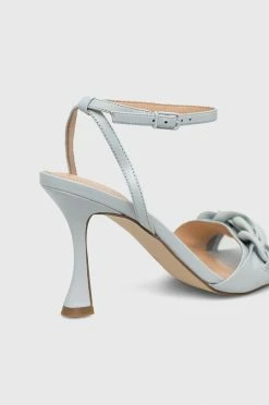 Γυναικεία Πέδιλα με τακούνι Δερμάτινα σανδάλια Guess Heaton ανοιχτό μπλε 8 Γυναικεία Πέδιλα με τακούνι Δερμάτινα σανδάλια Guess Heaton ανοιχτό μπλε -Guess Κατάστημα unnamed file 1916