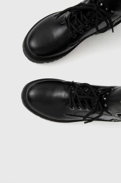 Γυναικεία Μπότες Guess χρώμα: μαύρο -Guess Κατάστημα unnamed file 2031