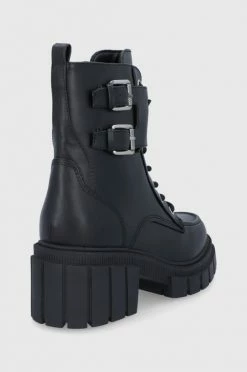 Γυναικεία Μποτάκια εργασίας Guess χρώμα: μαύρο 9 Γυναικεία Μποτάκια εργασίας Guess χρώμα: μαύρο -Guess Κατάστημα unnamed file 2049