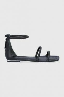 Σανδάλια Guess Sabelle