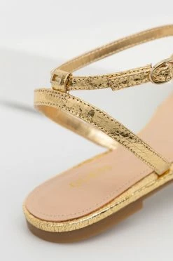 Γυναικεία Σανδάλια Guess Teagin χρώμα: χρυσαφί -Guess Κατάστημα unnamed file 2298