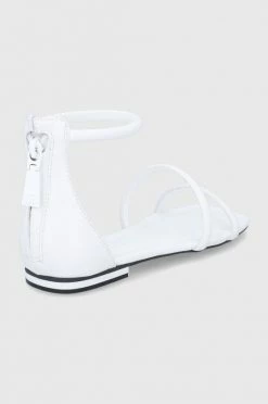 Γυναικεία Σανδάλια Δερμάτινα σανδάλια Guess Sabelle χρώμα: άσπρο -Guess Κατάστημα unnamed file 2325