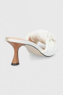 Γυναικεία Σαγιονάρες Παντόφλες Guess Diedra χρώμα: άσπρο -Guess Κατάστημα unnamed file 2392