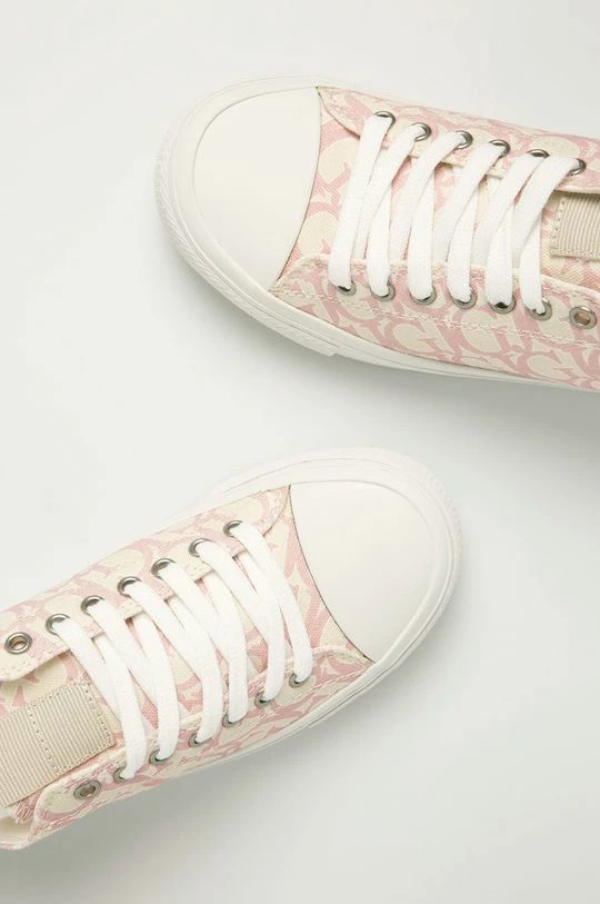 Γυναικεία Χαμηλά Guess - Πάνινα παπούτσια ροζ 5 Γυναικεία Χαμηλά Guess - Πάνινα παπούτσια ροζ - Image 4