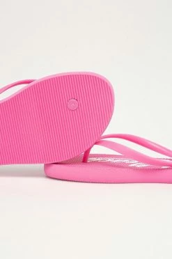 Γυναικεία Δίχαλο Guess - Σαγιονάρες ροζ -Guess Κατάστημα unnamed file 2463