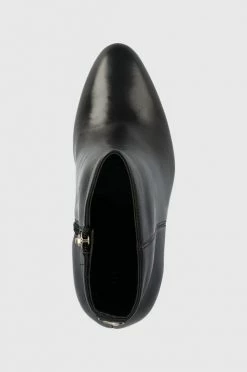 Γυναικεία Μποτάκια Δερμάτινες μπότες Guess Reddi χρώμα: μαύρο -Guess Κατάστημα unnamed file 586